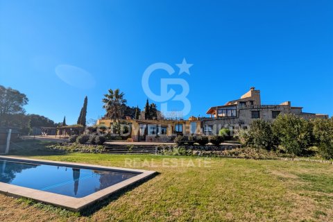 Māja Llers, Girona, Spānijā 15 istabas, 2429 m2 Nr. 157135