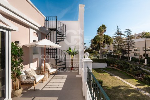 Paritalo myytävänä Marbella, Malaga, Espanja, 3 makuuhuonetta, 241 m2 No. 157139 - kuva 11
