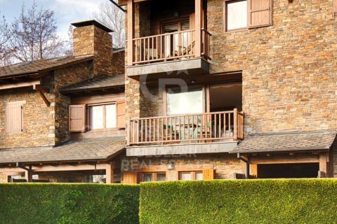 Paritalo myytävänä Girona, Espanja, 3 makuuhuonetta, 130 m2 No. 157133 - kuva 3