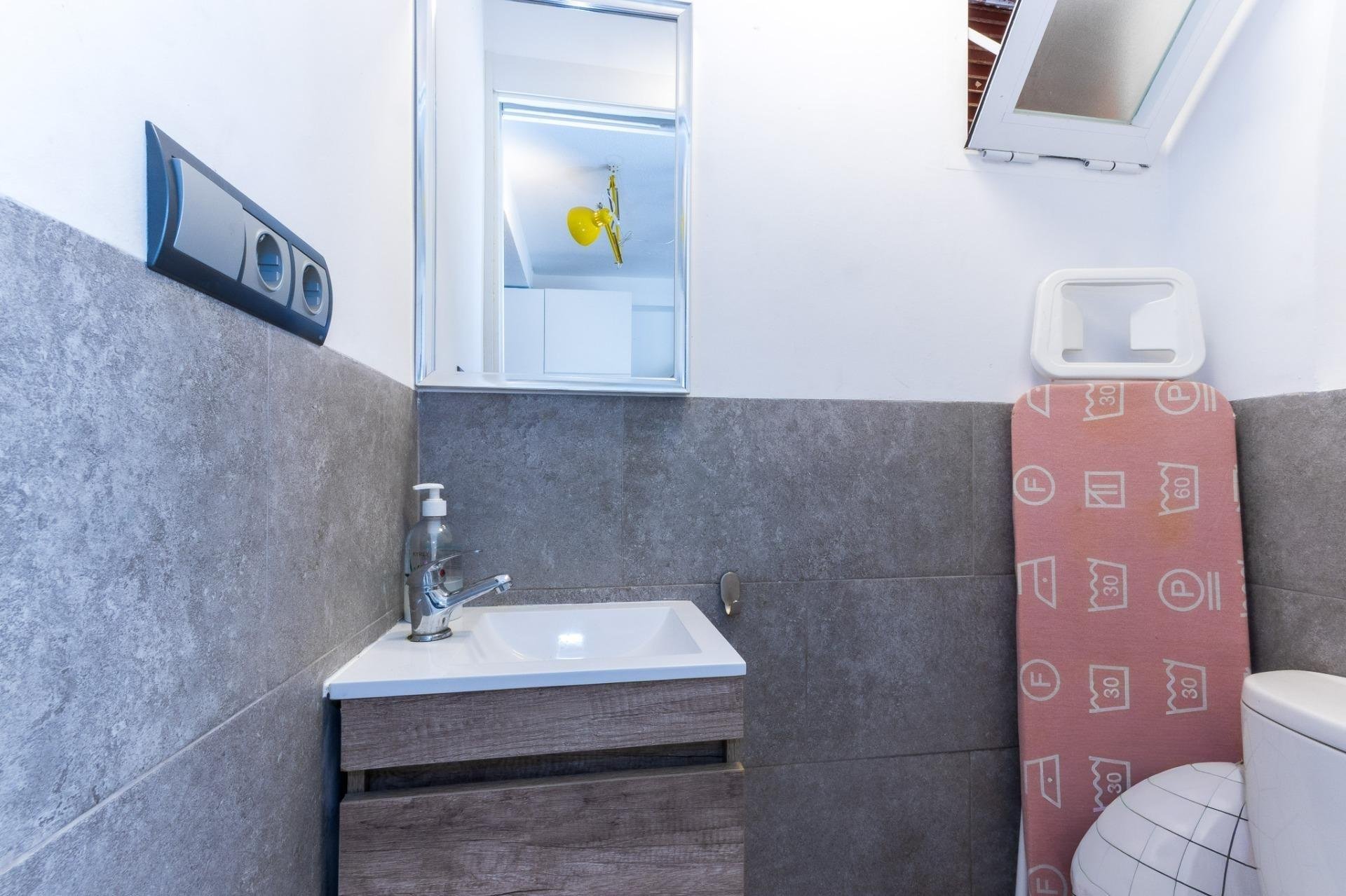 Apartment à Torrevieja, Alicante, Espagne 1 chambre, 73 m2 No. 173838