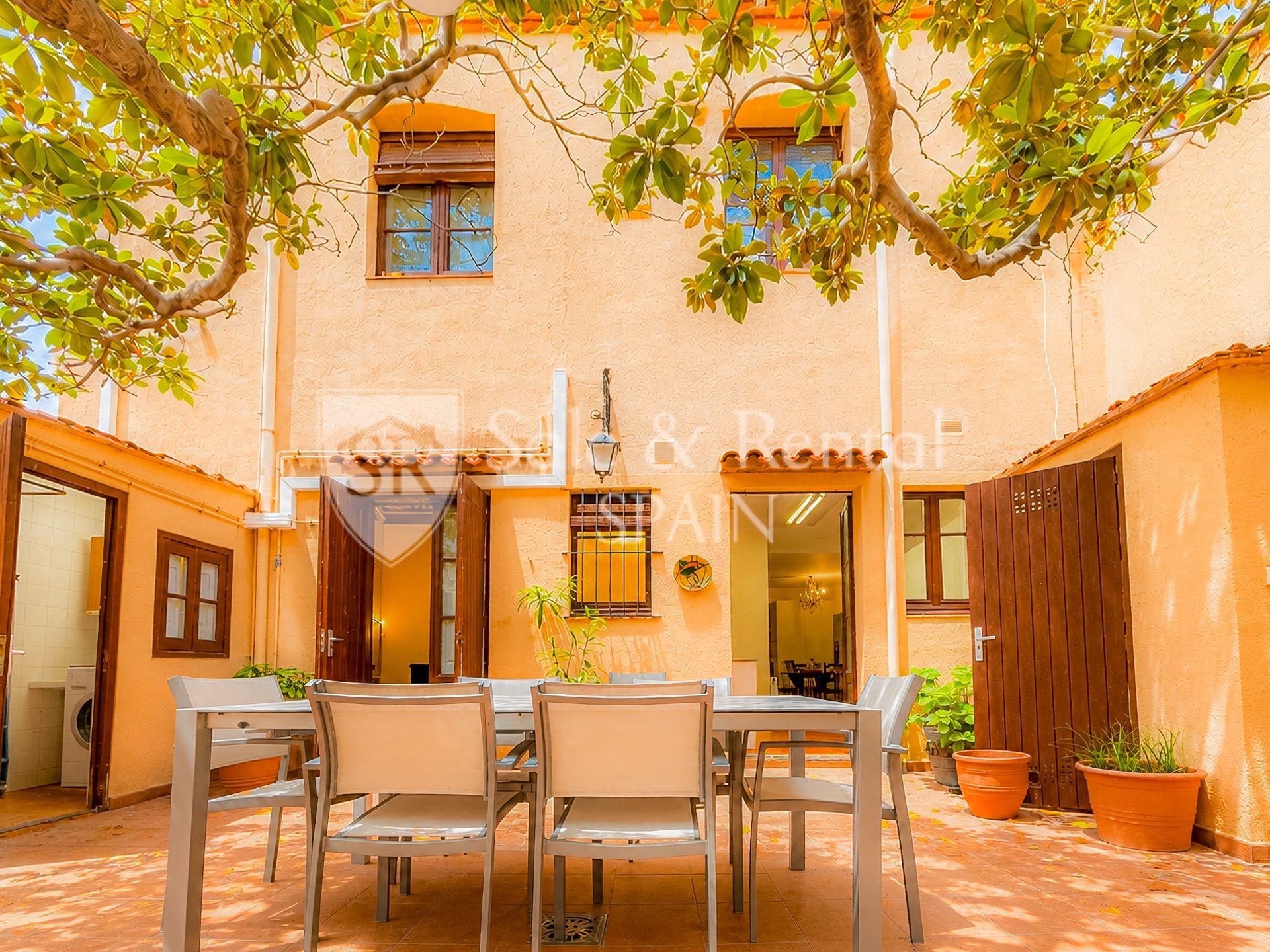 Dom w Tossa de Mar, Girona, Hiszpania 7 sypialni, 215 mkw. nr 173842