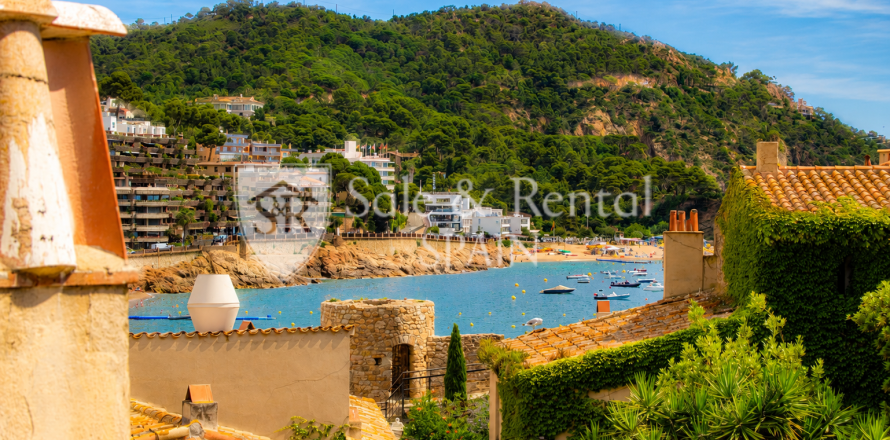 House in Tossa de Mar, Girona, Spanien 7 Schlafzimmer, 215 m2 Nr. 173842