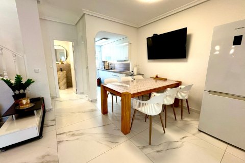 Duplex in Torrevieja, Alicante, Spain 2 bedrooms, 65 sq.m. No. 173839