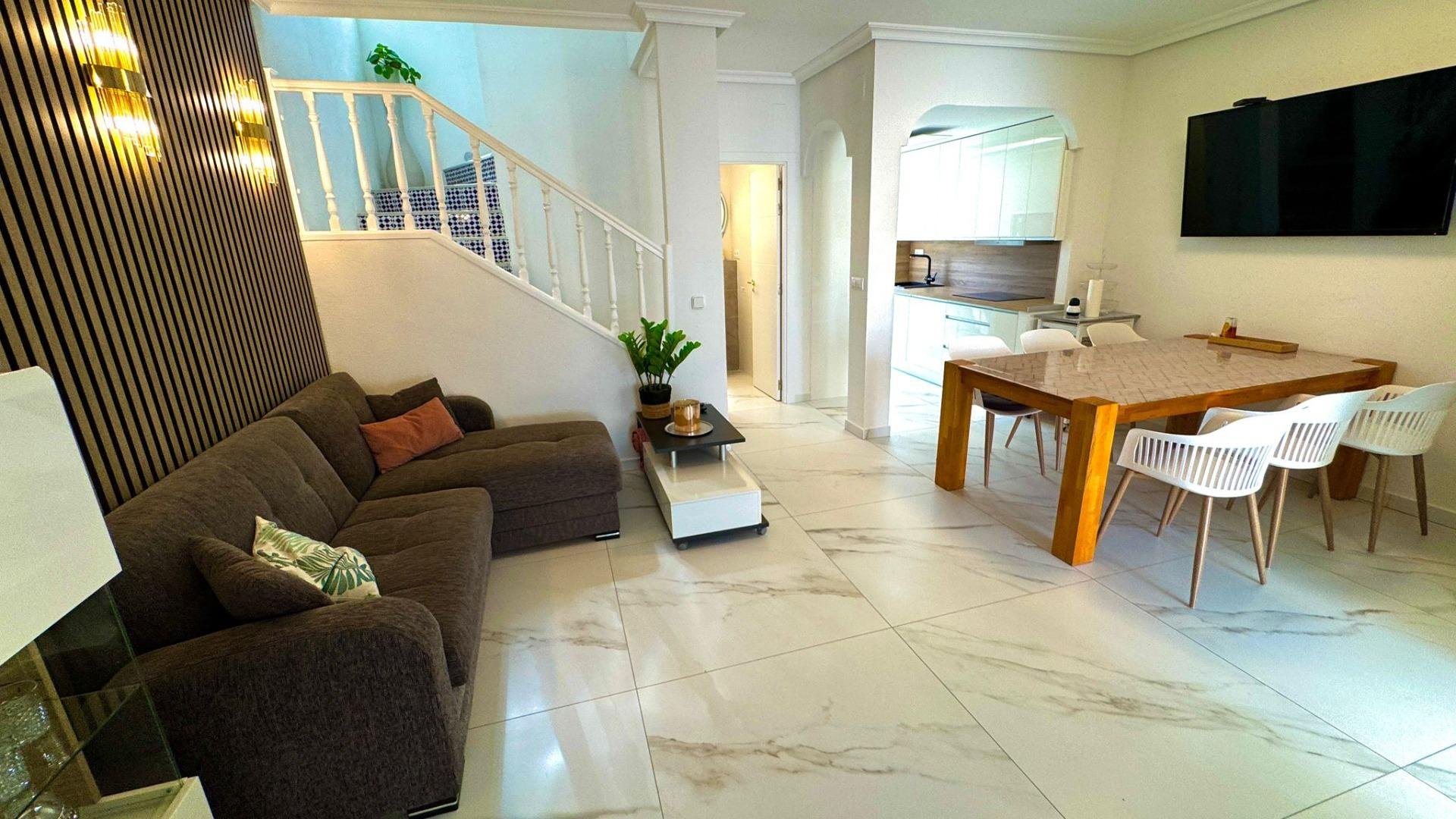 Duplex a Torrevieja, Alicante, Spagna 2 camere da letto, 65 mq. N° 173839
