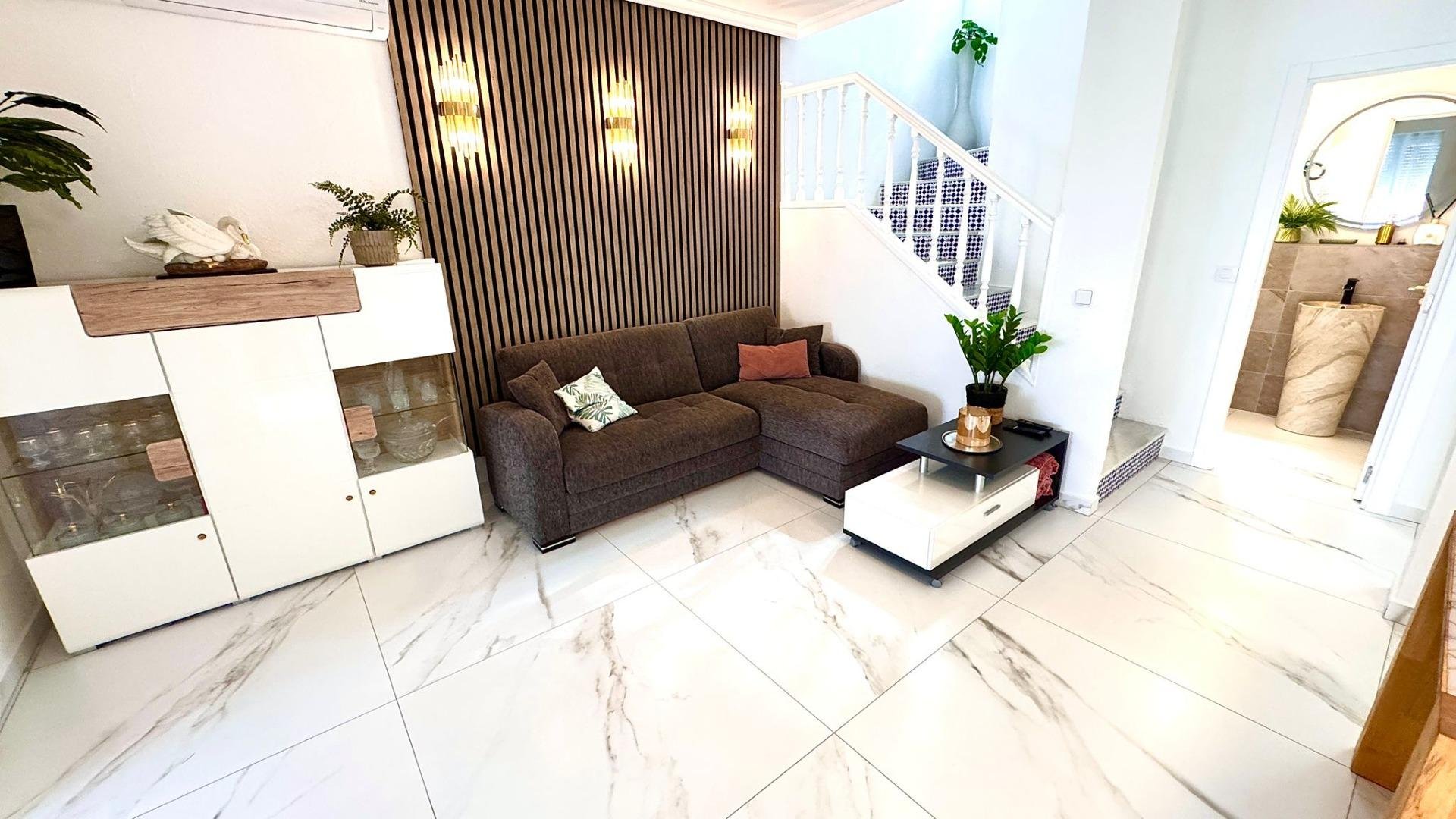 Duplex a Torrevieja, Alicante, Spagna 2 camere da letto, 65 mq. N° 173839