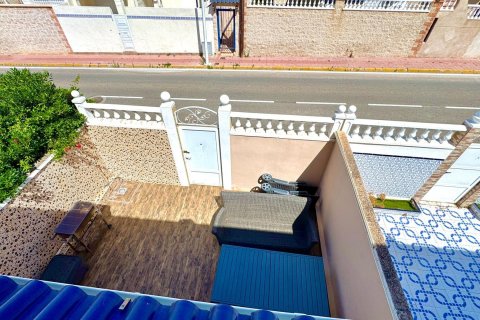 Dúplex en venta en Torrevieja, Alicante, España 2 dormitorios, 65 m2 No. 173839 - foto 15