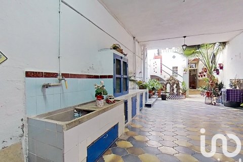 Kaupunkipientalo myytävänä Vila-real, Castellon, Espanja, 4 makuuhuonetta, 200 m2 No. 153298 - kuva 4