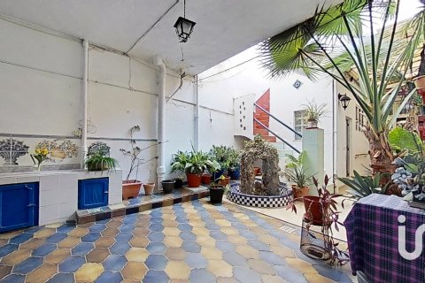 Kaupunkipientalo myytävänä Vila-real, Castellon, Espanja, 4 makuuhuonetta, 200 m2 No. 153298 - kuva 10