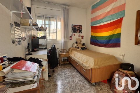 Huoneisto myytävänä Cubelles, Barcelona, Espanja, 3 makuuhuonetta, 95 m2 No. 153297 - kuva 26