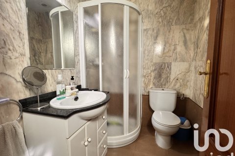 Huoneisto myytävänä Cubelles, Barcelona, Espanja, 3 makuuhuonetta, 95 m2 No. 153297 - kuva 17