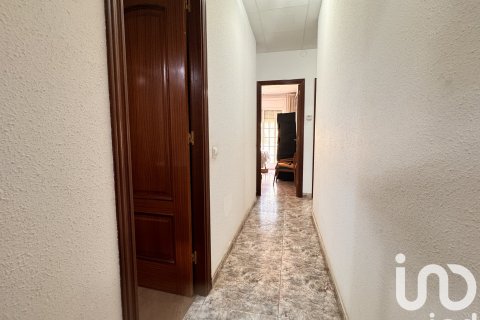 Huoneisto myytävänä Cubelles, Barcelona, Espanja, 3 makuuhuonetta, 95 m2 No. 153297 - kuva 24