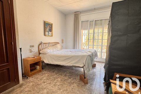 Huoneisto myytävänä Cubelles, Barcelona, Espanja, 3 makuuhuonetta, 95 m2 No. 153297 - kuva 16