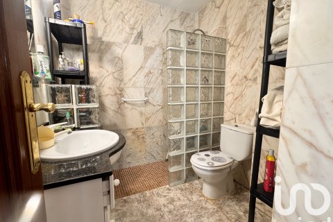 Huoneisto myytävänä Cubelles, Barcelona, Espanja, 3 makuuhuonetta, 95 m2 No. 153297 - kuva 20