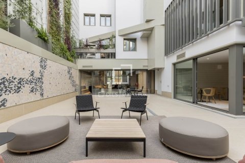 Apartamento en venta en Barcelona, España 3 dormitorios, 150 m2 No. 150764 - foto 25