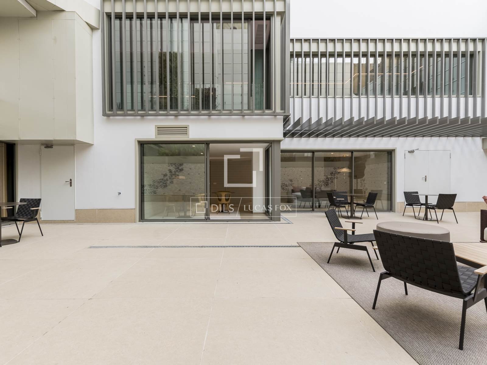 Apartamento en Barcelona, España 3 dormitorios, 150 m2 No. 150764