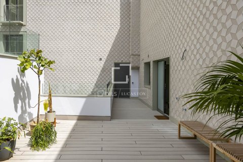 Dzīvoklis pārdošanā Barcelona, Spānijā 3 istabas, 147 m2 Nr. 150762 - attēls 3