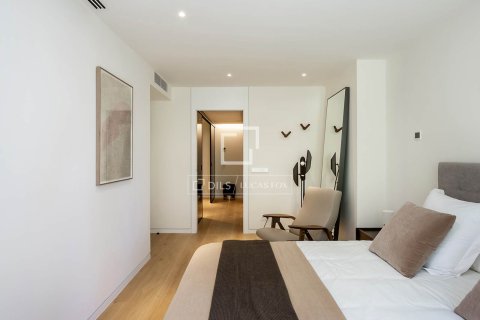 Dzīvoklis pārdošanā Barcelona, Spānijā 3 istabas, 147 m2 Nr. 150762 - attēls 14