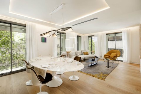 Dzīvoklis pārdošanā Barcelona, Spānijā 3 istabas, 147 m2 Nr. 150762 - attēls 7