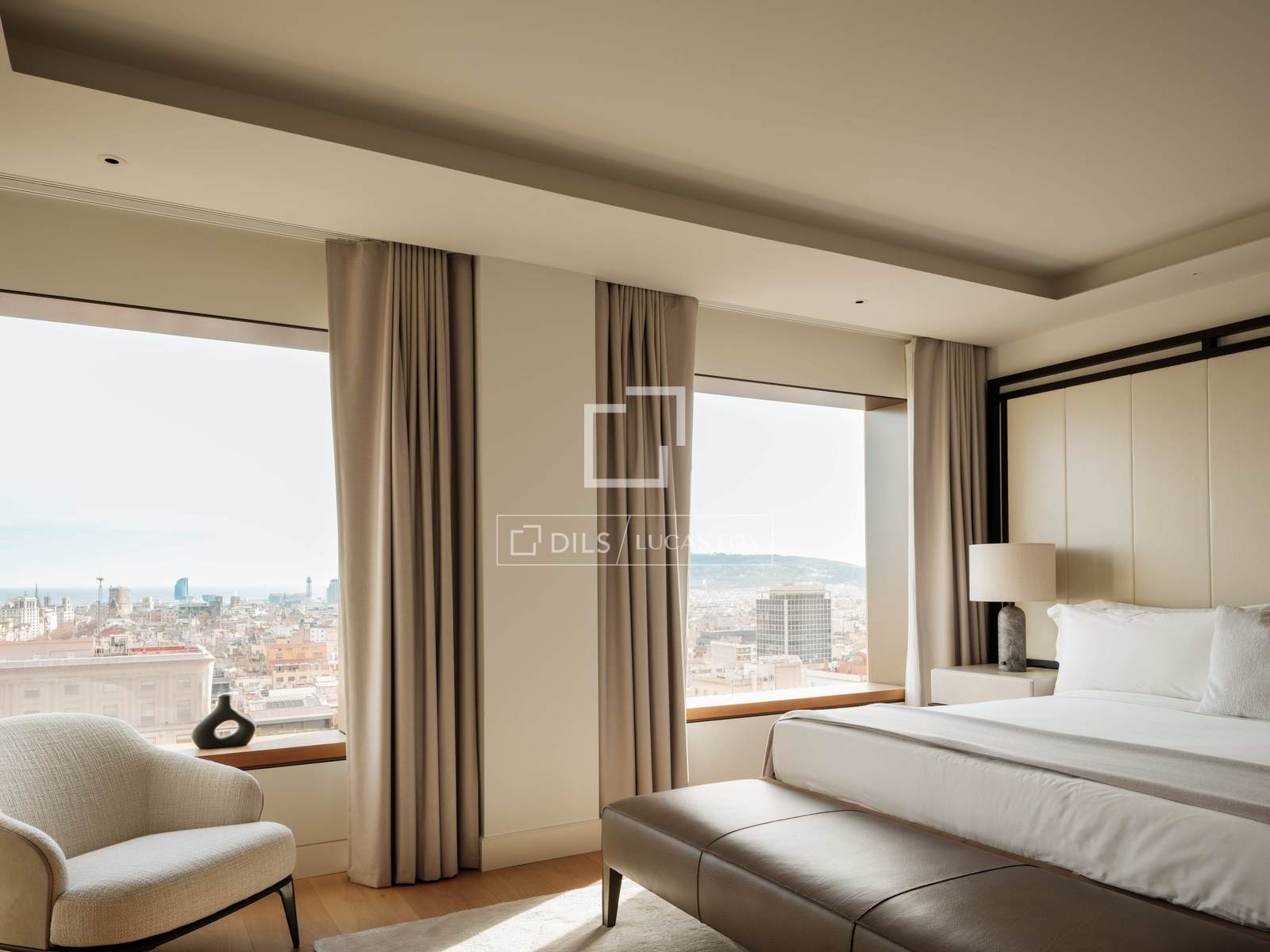 Apartment in Barcelona, Spain 3 bedrooms, 287 sq.m. No. 150765
