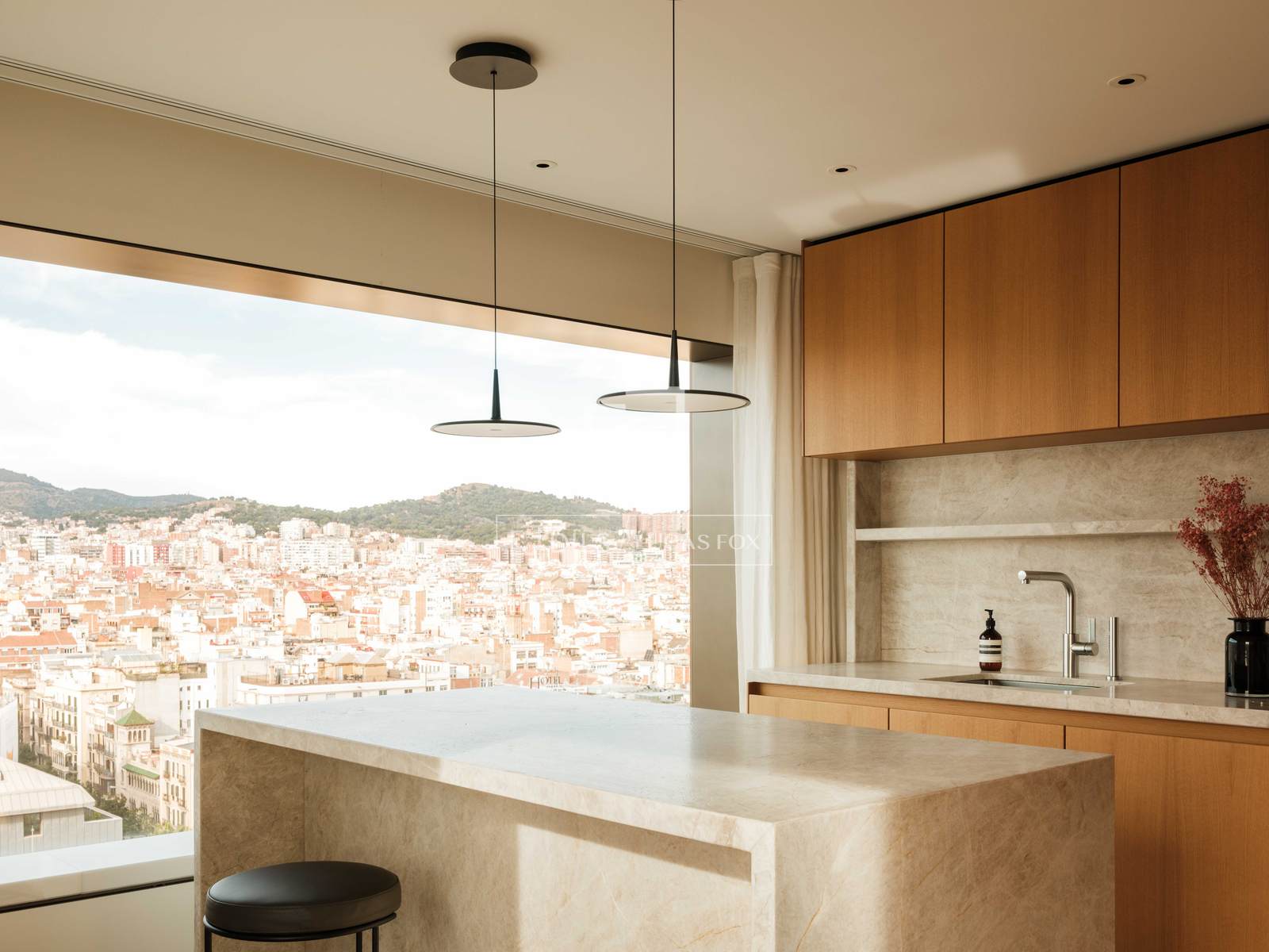 Apartment in Barcelona, Spain 3 bedrooms, 287 sq.m. No. 150765