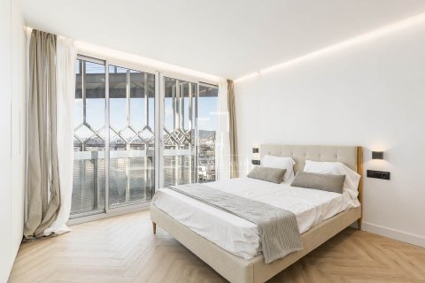 Apartment for sale in Barcelona, Spain 2 bedrooms, 98 sq.m. No. 150768 - photo 21