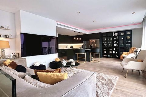 Apartment for sale in Mallorca, Spain 3 bedrooms, 206 sq.m. No. 148802 - photo 2