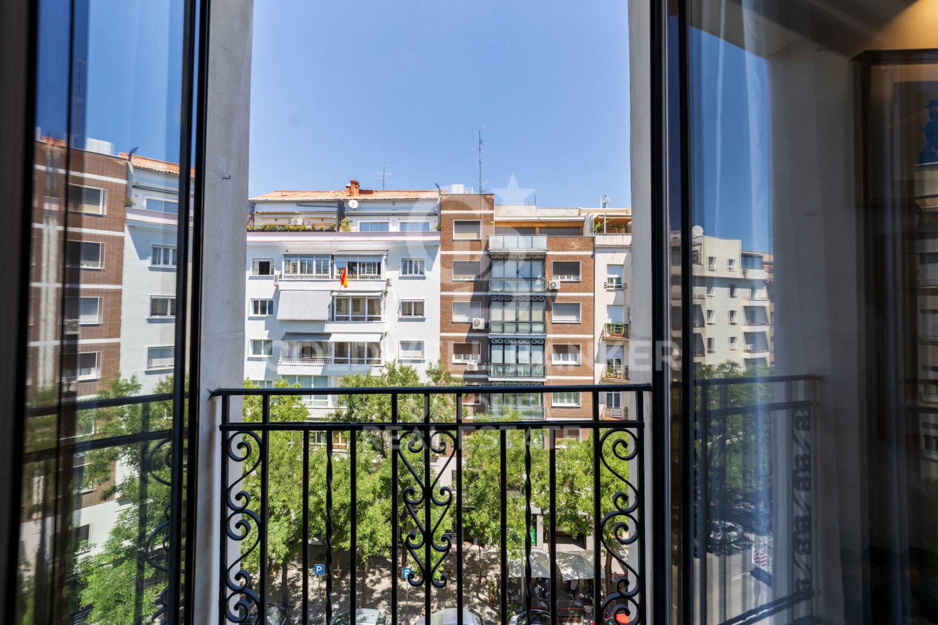 Apartment in Madrid, Spain 2 bedrooms, 89 sq.m. No. 178613