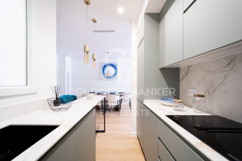 Apartment à vendre à Madrid, Espagne, 2 chambres, 96 m2 No. 178612 - photo 4