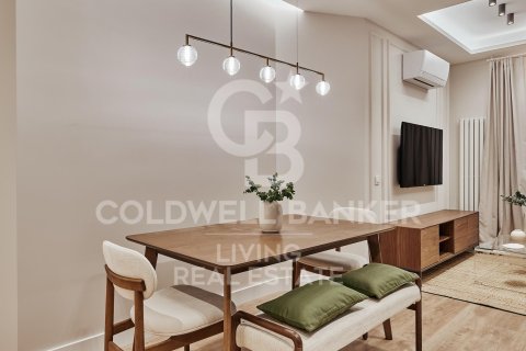 Apartment à vendre à Madrid, Espagne, 2 chambres, 71 m2 No. 178614 - photo 7