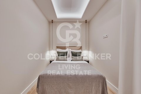 Apartment à vendre à Madrid, Espagne, 2 chambres, 71 m2 No. 178614 - photo 16