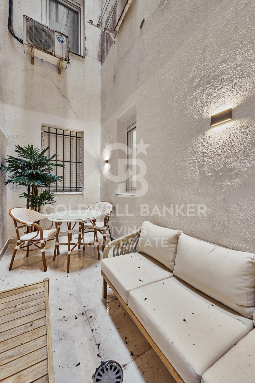 Apartamento en Madrid, España 2 dormitorios, 71 m2 No. 178614
