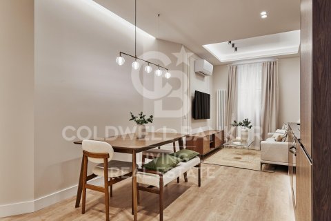 Apartment à vendre à Madrid, Espagne, 2 chambres, 71 m2 No. 178614 - photo 6