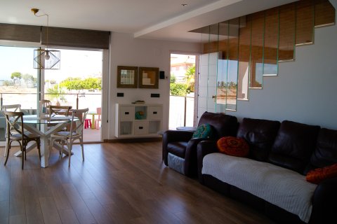 Huvila myytävänä Gran Alacant, Alicante, Espanja, 4 makuuhuonetta, 226 m2 No. 189539 - kuva 4