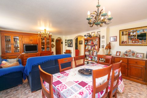 Huvila myytävänä La Zenia, Alicante, Espanja, 4 makuuhuonetta, 158 m2 No. 189538 - kuva 17