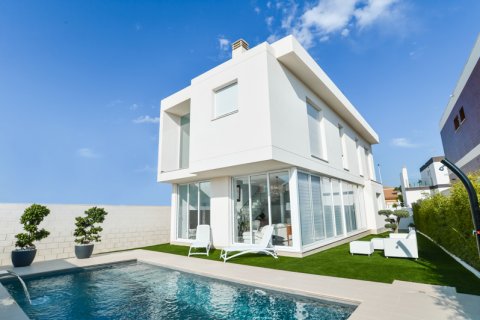 Huvila myytävänä Gran Alacant, Alicante, Espanja, 4 makuuhuonetta, 169 m2 No. 189541 - kuva 6