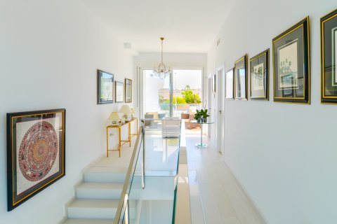 Huvila myytävänä Gran Alacant, Alicante, Espanja, 4 makuuhuonetta, 169 m2 No. 189541 - kuva 22