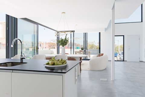 Huvila myytävänä Gran Alacant, Alicante, Espanja, 4 makuuhuonetta, 169 m2 No. 189541 - kuva 16