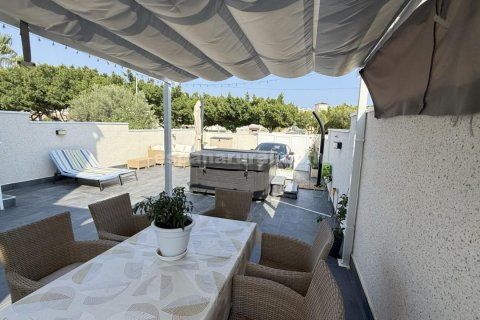 Willa w Alicante, Hiszpania 2 sypialnie, 85 mkw. nr 143635 – zdjęcie 22