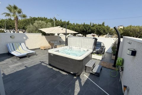 Willa w Alicante, Hiszpania 2 sypialnie, 85 mkw. nr 143635 – zdjęcie 20