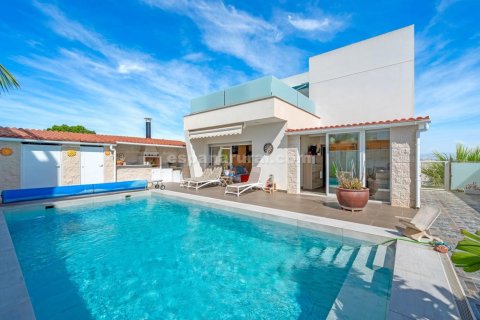 Willa w Benijofar, Alicante, Hiszpania 2 sypialnie, 210 mkw. nr 143634 – zdjęcie 1