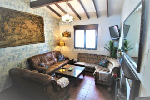 Willa w Alicante, Hiszpania 9 sypialni, 221 mkw. nr 143636 – zdjęcie 16