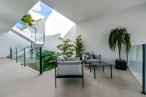 Huvila myytävänä Finestrat, Alicante, Espanja, 8 makuuhuonetta, 998 m2 No. 142480 - kuva 20