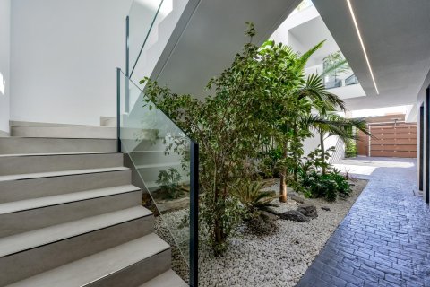 Huvila myytävänä Finestrat, Alicante, Espanja, 8 makuuhuonetta, 998 m2 No. 142480 - kuva 8