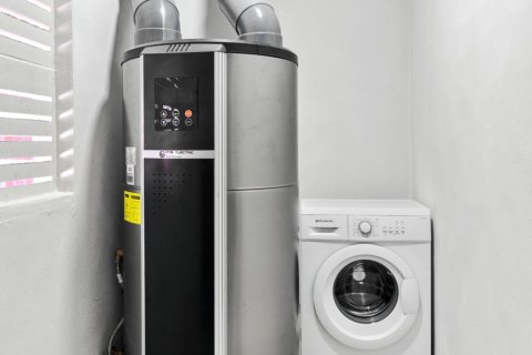 Bungalow à vendre à Torrevieja, Alicante, Espagne, 2 chambres, 100 m2 No. 142478 - photo 24