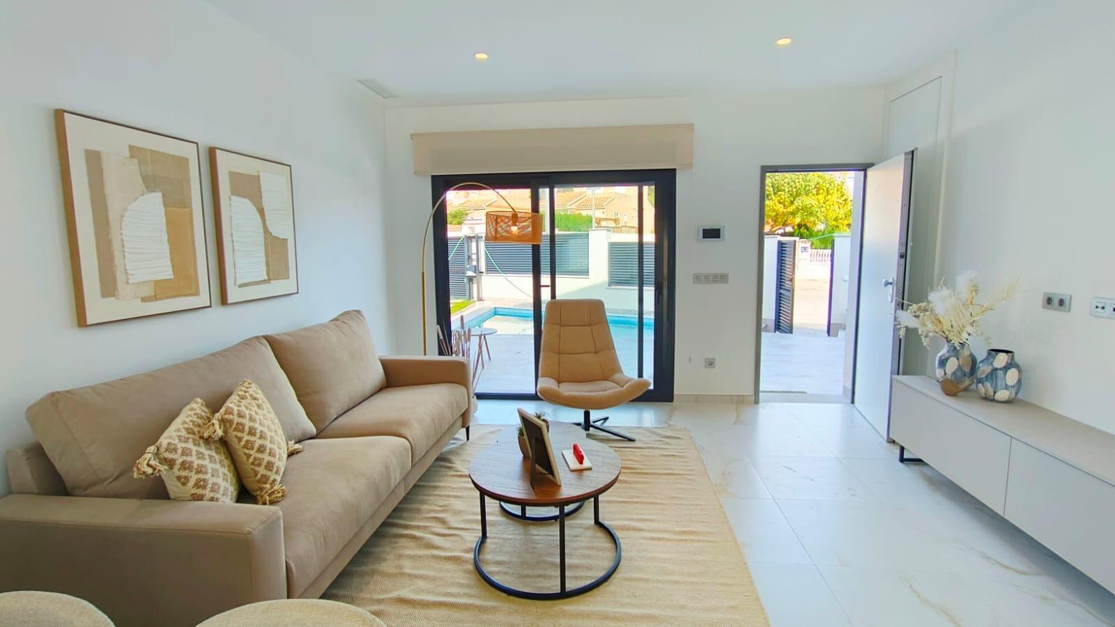 Villa à Pinar De Campoverde, Alicante, Espagne 3 chambres, 116 m2 No. 75482