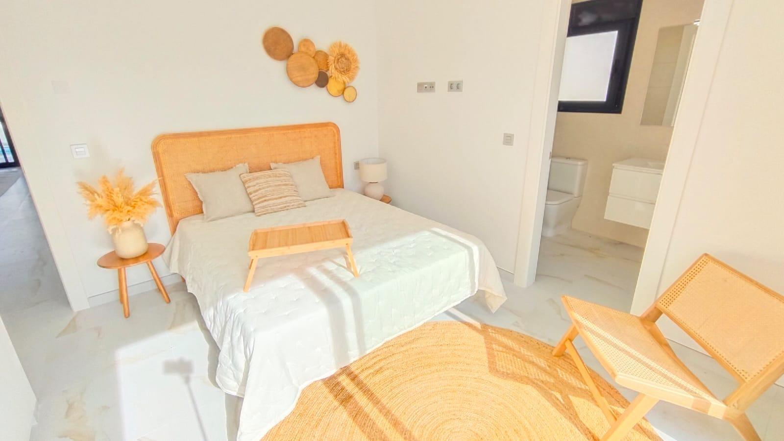 Villa à Pinar De Campoverde, Alicante, Espagne 3 chambres, 116 m2 No. 75482