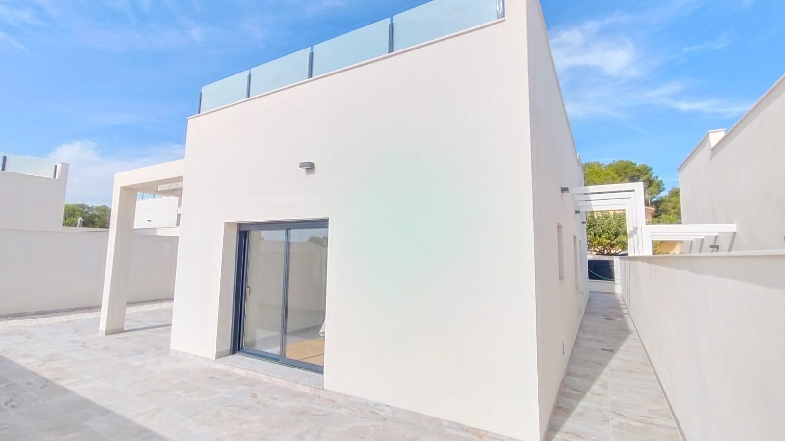 Villa à Pinar De Campoverde, Alicante, Espagne 3 chambres, 116 m2 No. 75482