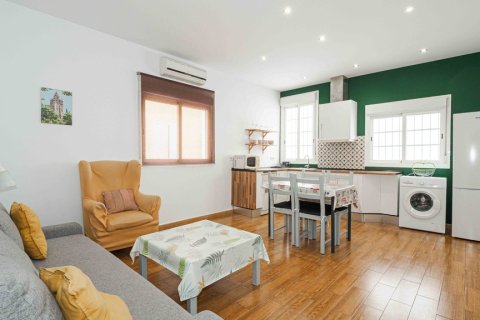 Appartamento a Sevilla, Seville, Spagna 3 camere da letto, 85 mq. N° 196082