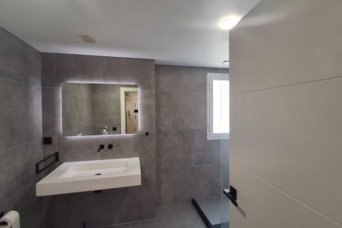 Huoneisto vuokrattavana Benidorm, Alicante, Espanja , 79 m2 No. 166567 - kuva 25