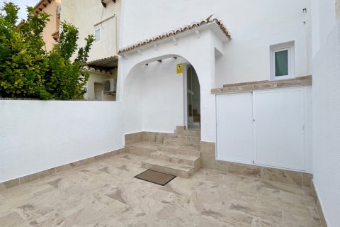 Kaupunkipientalo myytävänä Los Balcones, Alicante, Espanja, 3 makuuhuonetta, 78 m2 No. 143659 - kuva 15